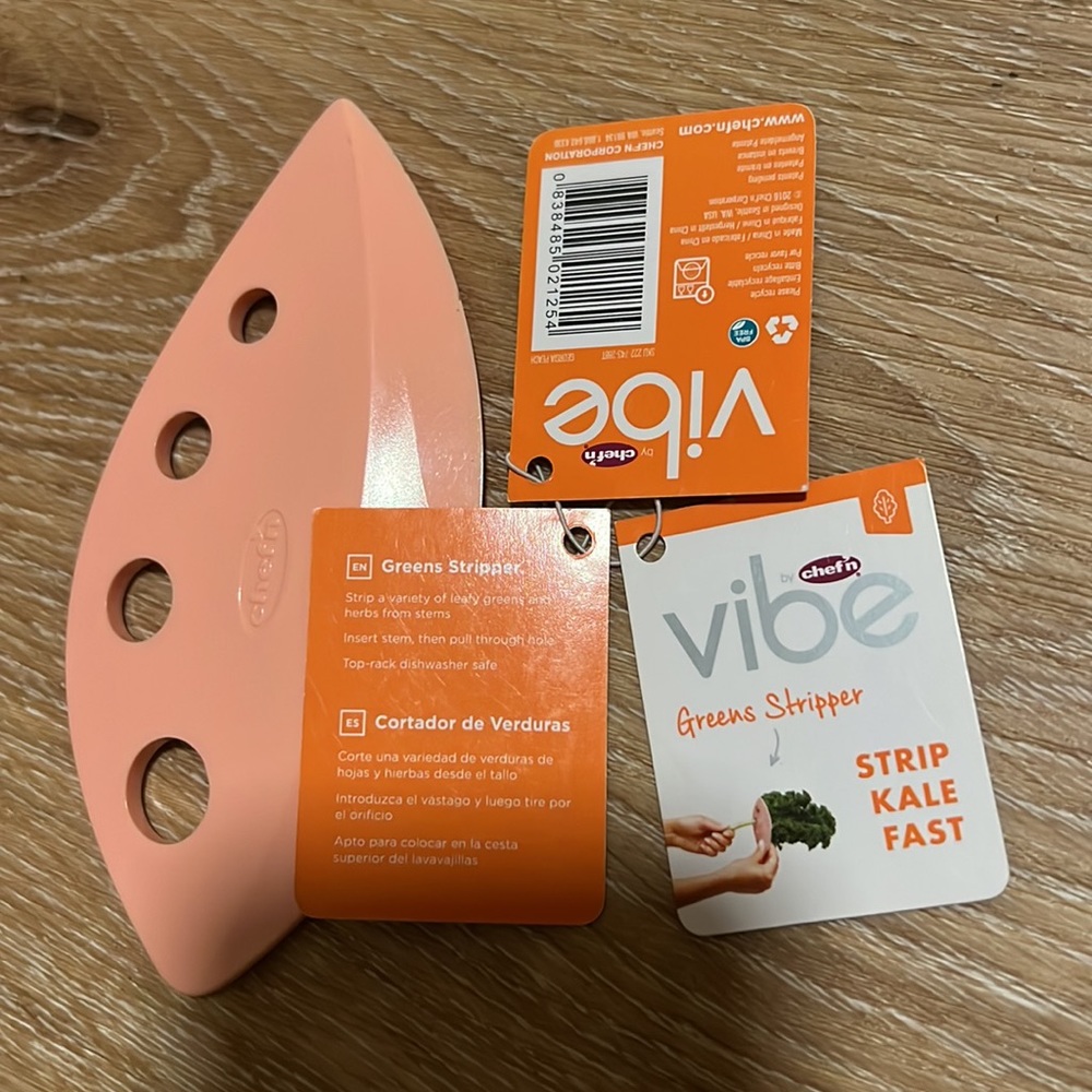 Vibe greens and herbs stripper - Picture 3 of 3